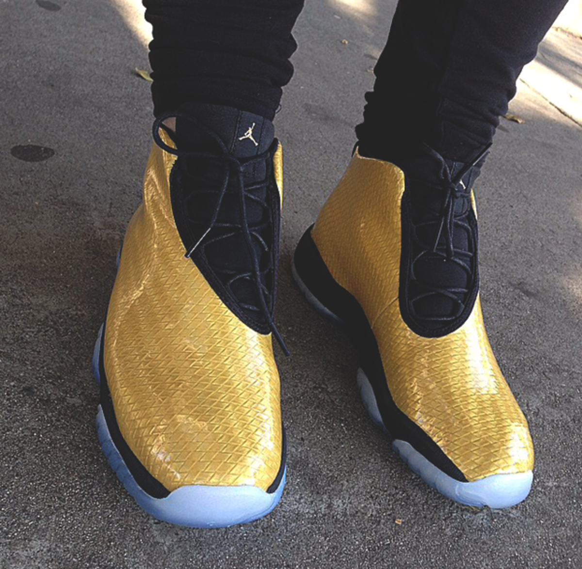 air jordan future gold