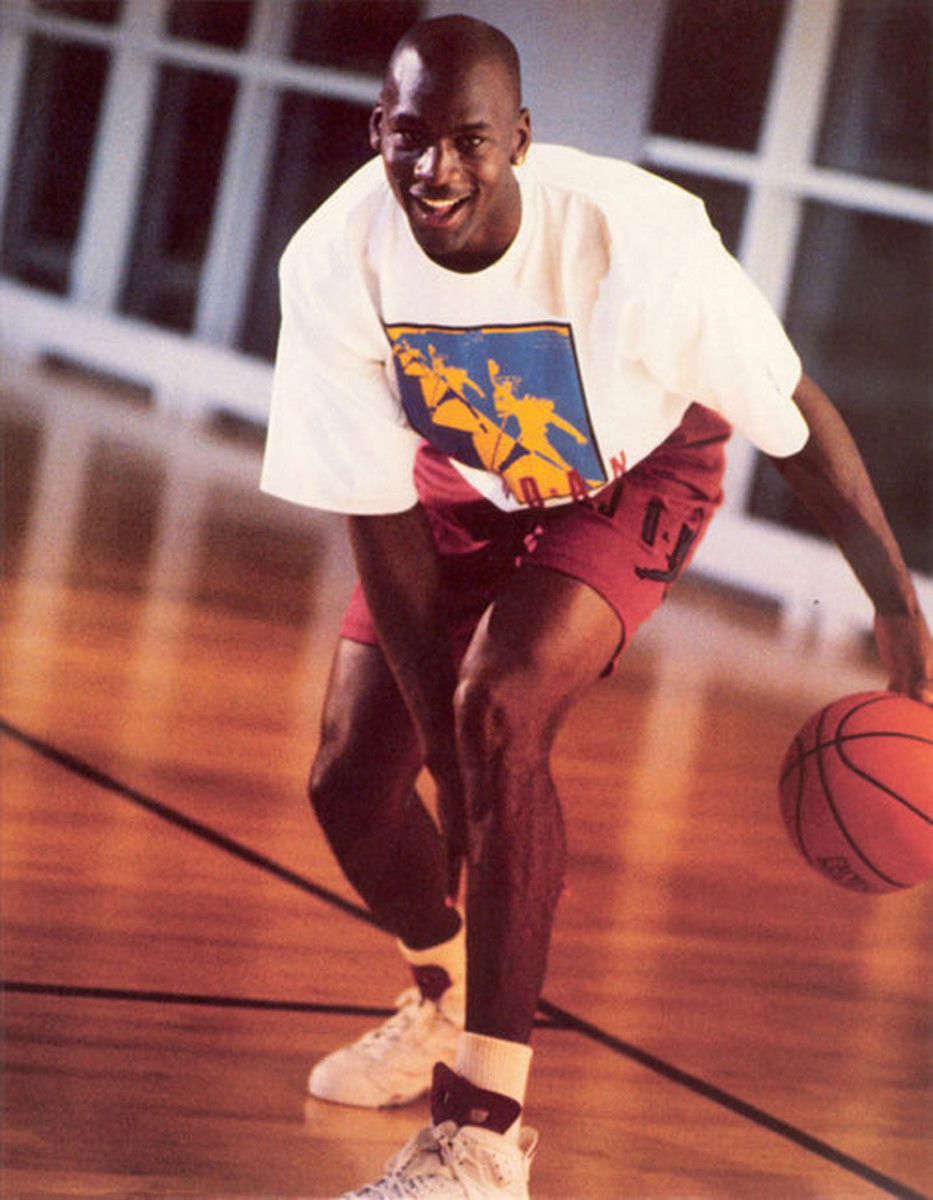 michael jordan wearing 6s