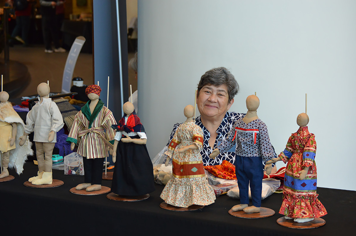 cherokee indian dolls