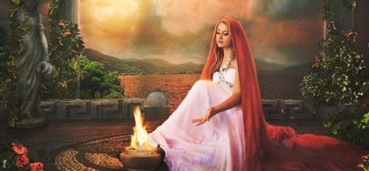 Hestia: Goddess of Meditative Wisdom in Mature Women