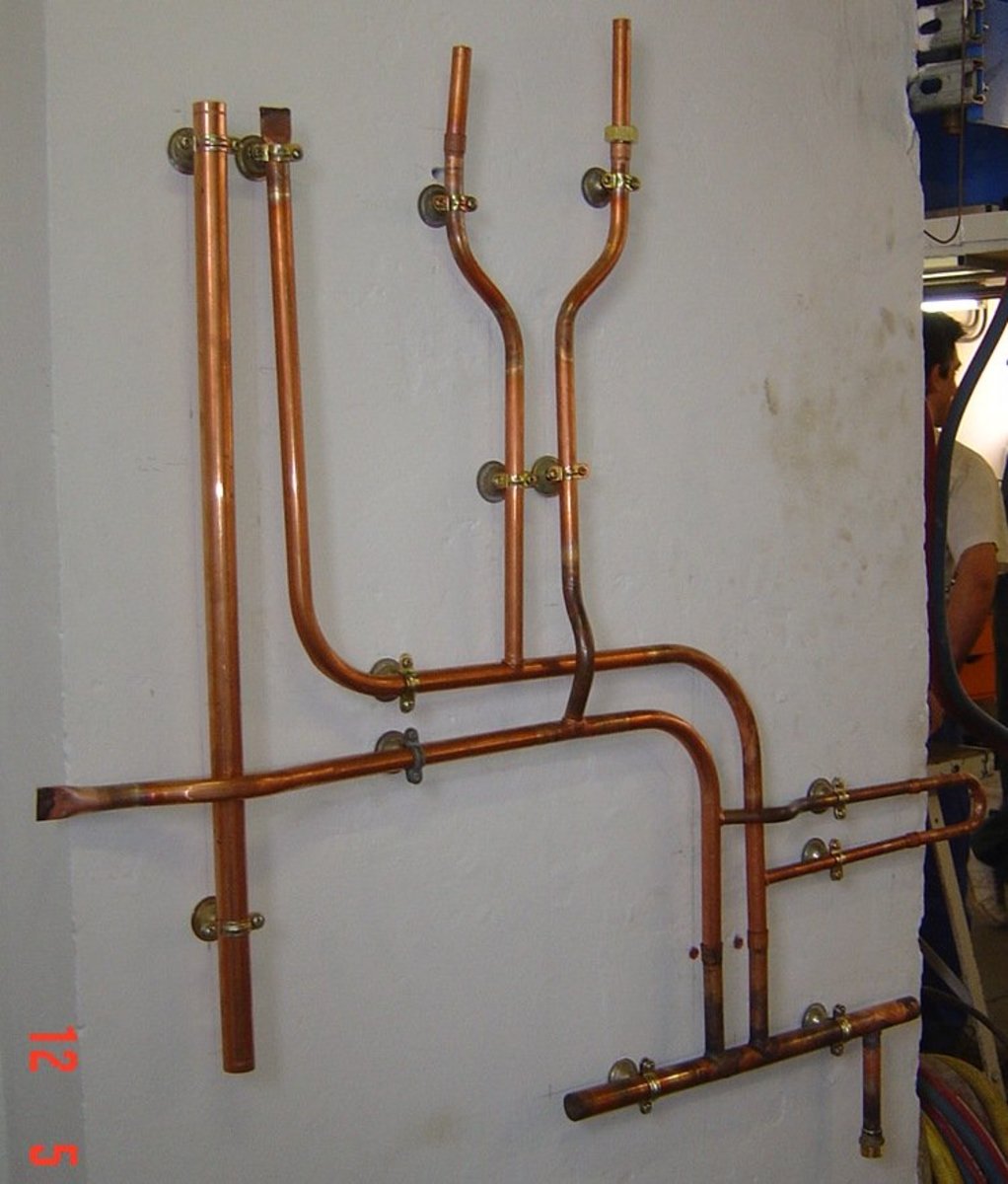 How to Bend a Copper Pipe With and Without Plumbing Tools
