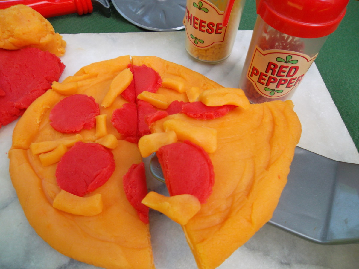 Warm and gooey homemade kool-aid playdough pizza pie