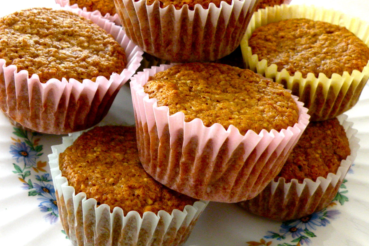 Try these fruity bran muffins for a low calorie, low fat breakfast! The applesauce, banana, and raisins add just the right amount of sweetness!