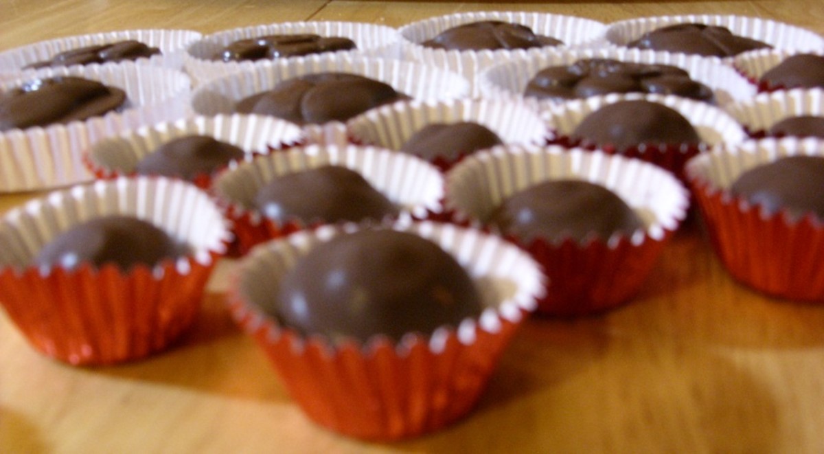 Make Chocolate Candy Quick and Easy Using Candy Melts
