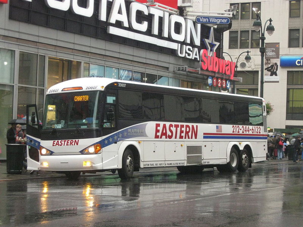 Eastern Shuttle Chinatown Bus From Washington DC to New York: A Review