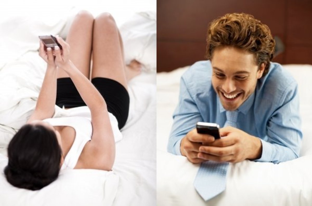 Are text messages, phone calls and online chats the only things keeping your long distance relationship alive? Read on and find out the little things you can do to bring romance and stability back into your long distance relationship.