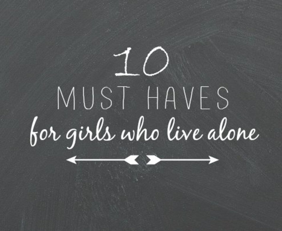 10 Must-Have Items for Girls Who Live Alone