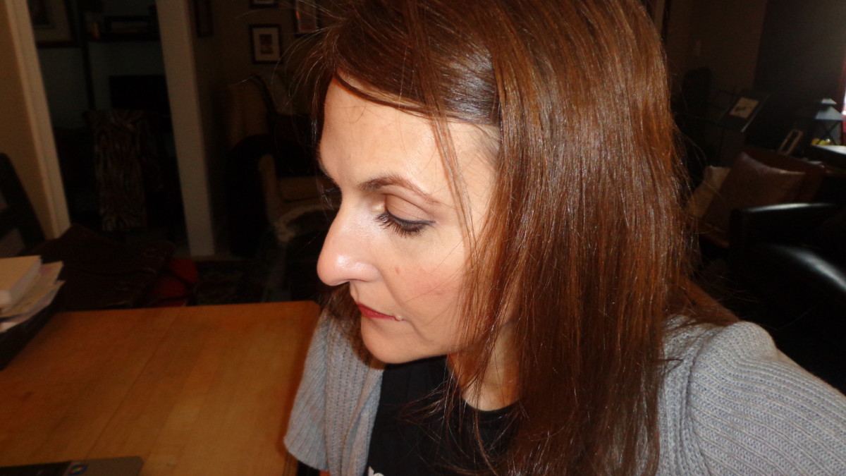 Telogen Effluvium: Dealing With Rapid Unexplained Hair Loss