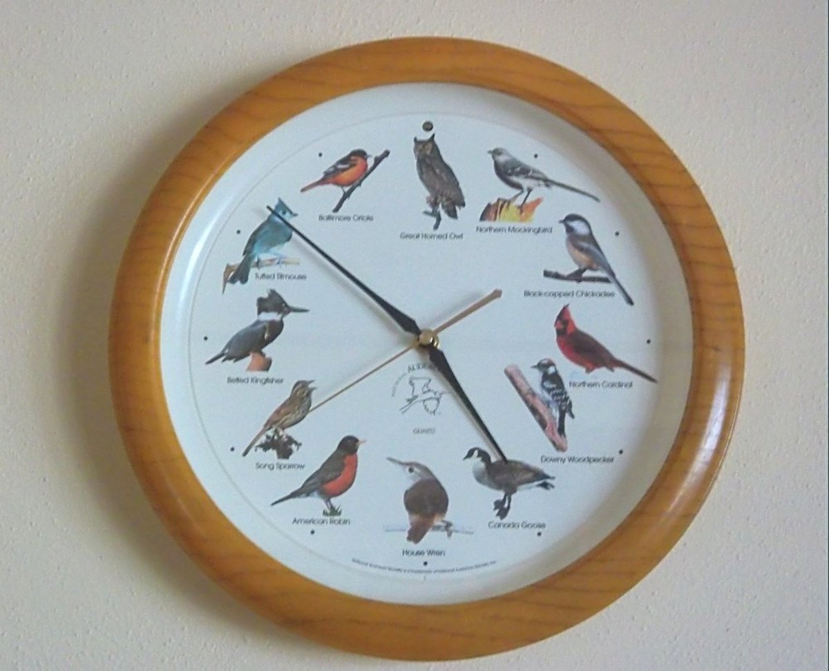 Audubon singing bird clock