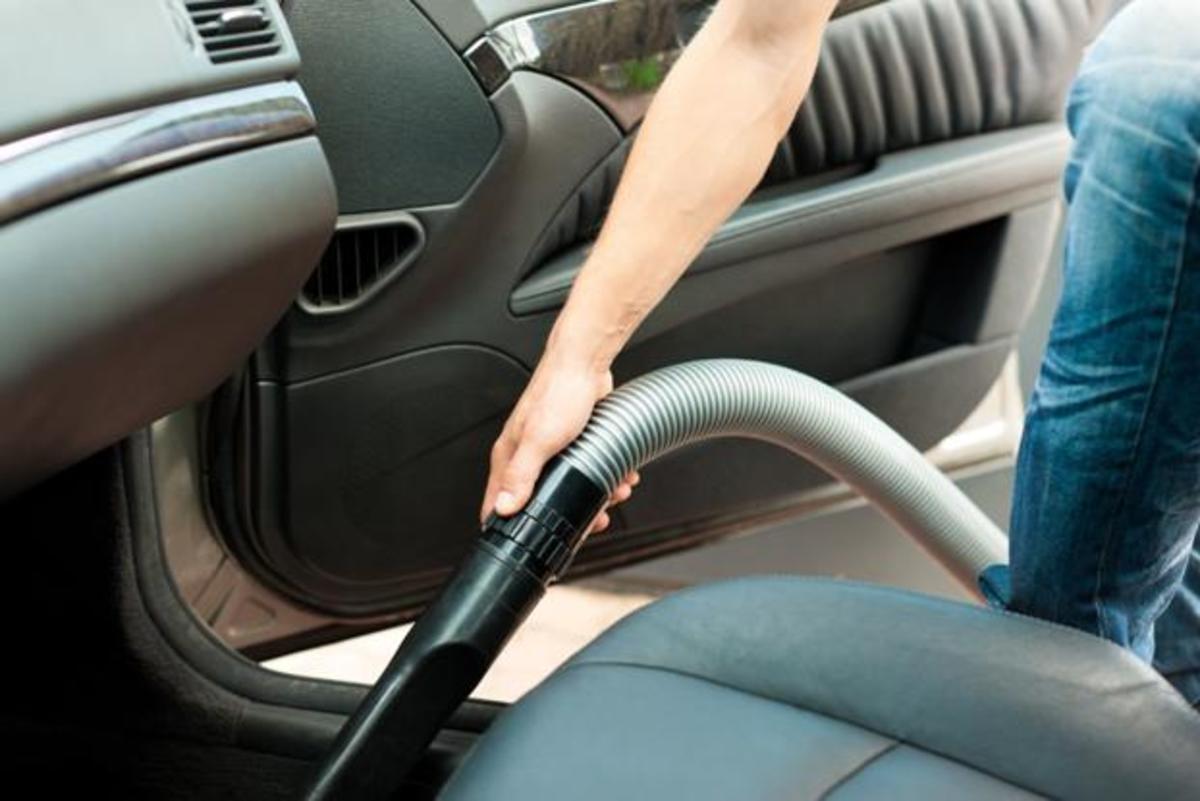 Vacuum your car to remove bed bugs: pay special attention to the cracks and crevices.  
