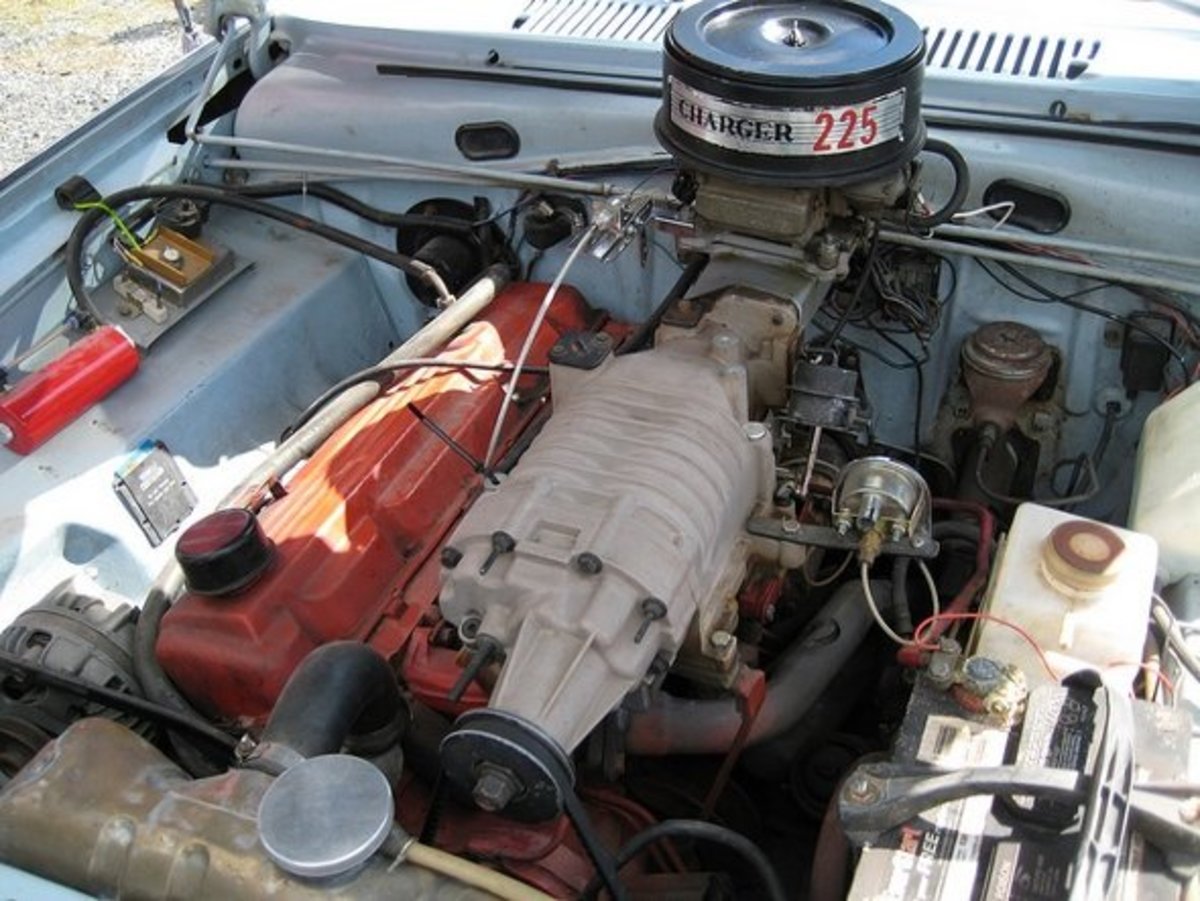 Exhaust Manifold 225 Dodge Chrysler 3.7L Slant 6 Cyl New