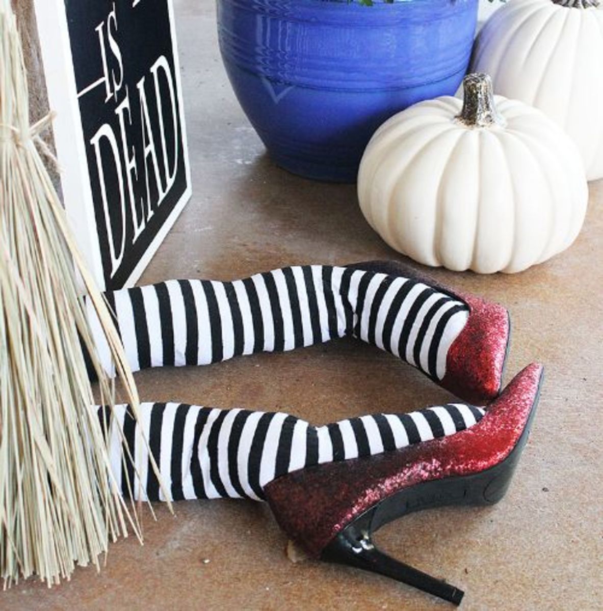 30 Spooky Halloween Witch Craft Ideas