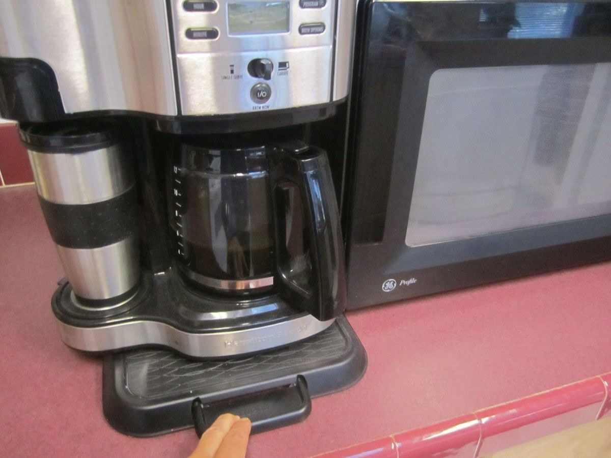the-simple-but-so-handy-small-appliance-slider