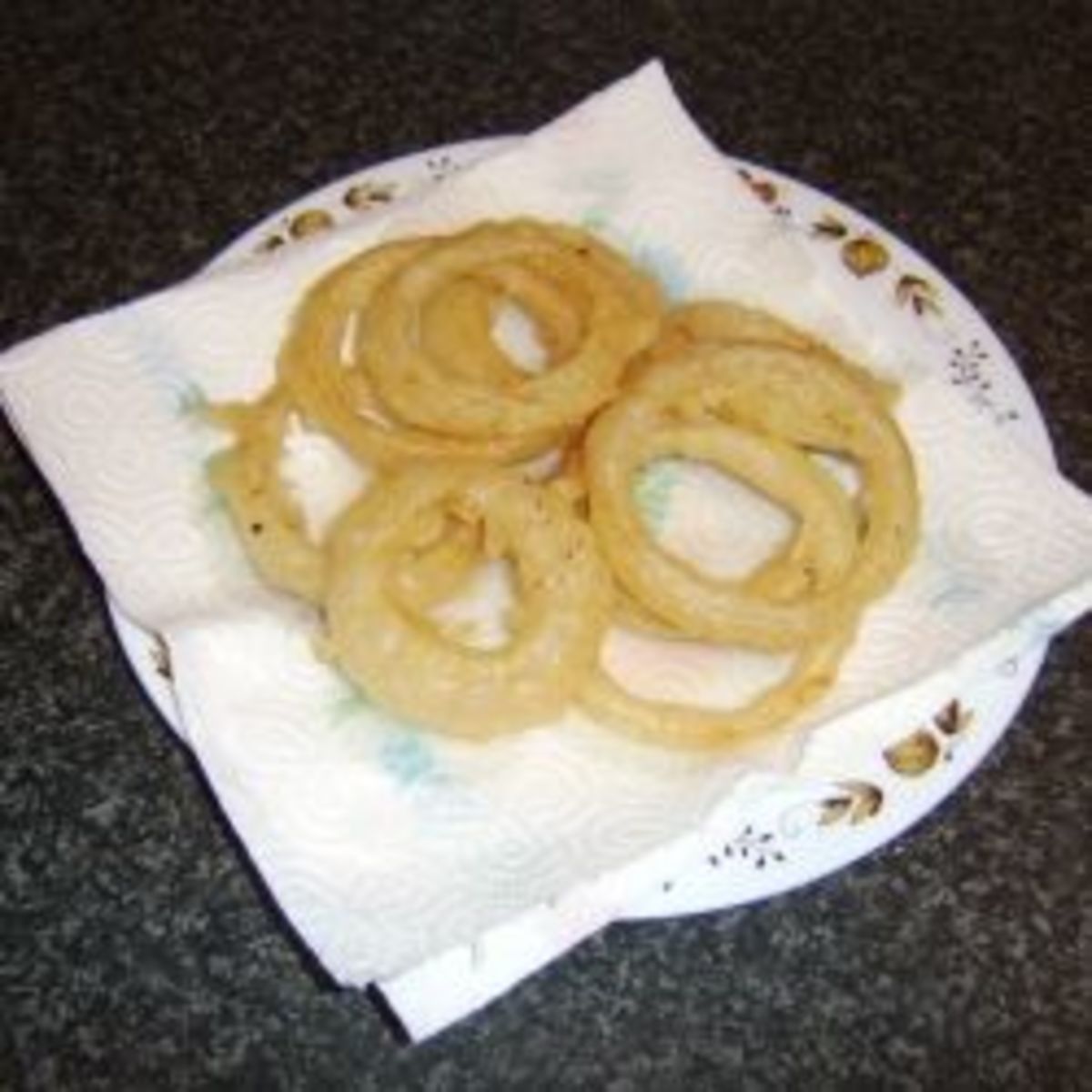 How to Make Homemade Onion Rings