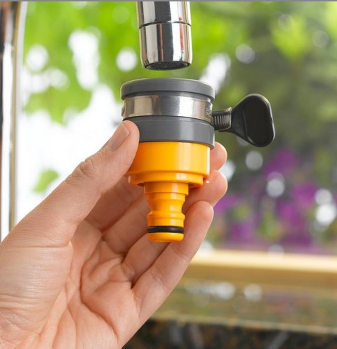 GARDEN WATER HOSE PIPE TO TAP ADAPTOR & CLIP CONNECTS DIRECTLY TO STANDARD TAPS 