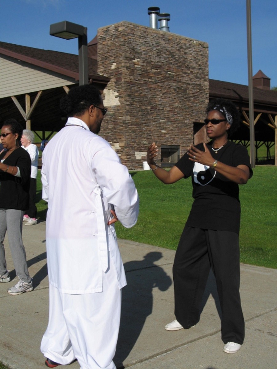 tai-chi-and-qi-gong-practice-benefits-well-being-remedygrove