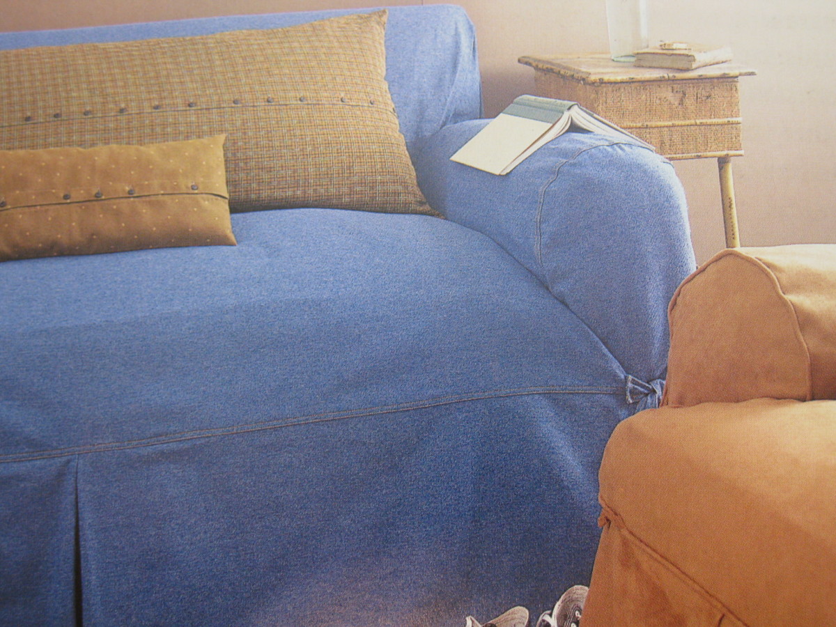 Here's a slipcover example in a cozy, casual room.