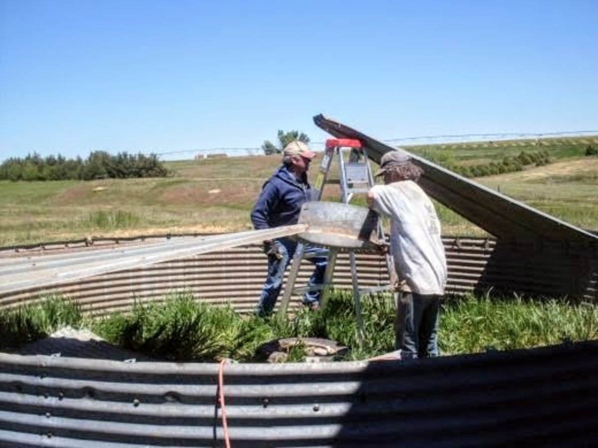 How to Disassemble a Grain Bin Picture Tutorial Dengarden Home and