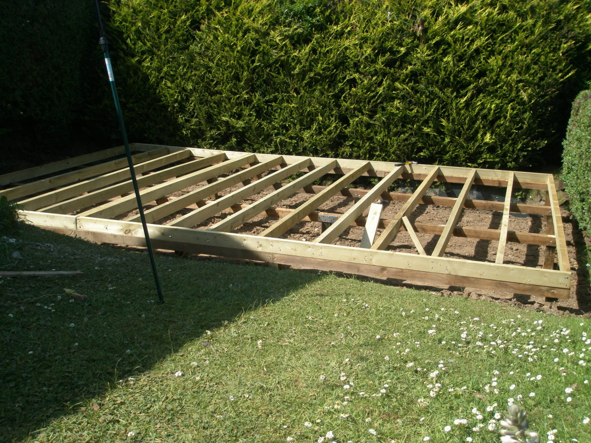 Fitting the joists