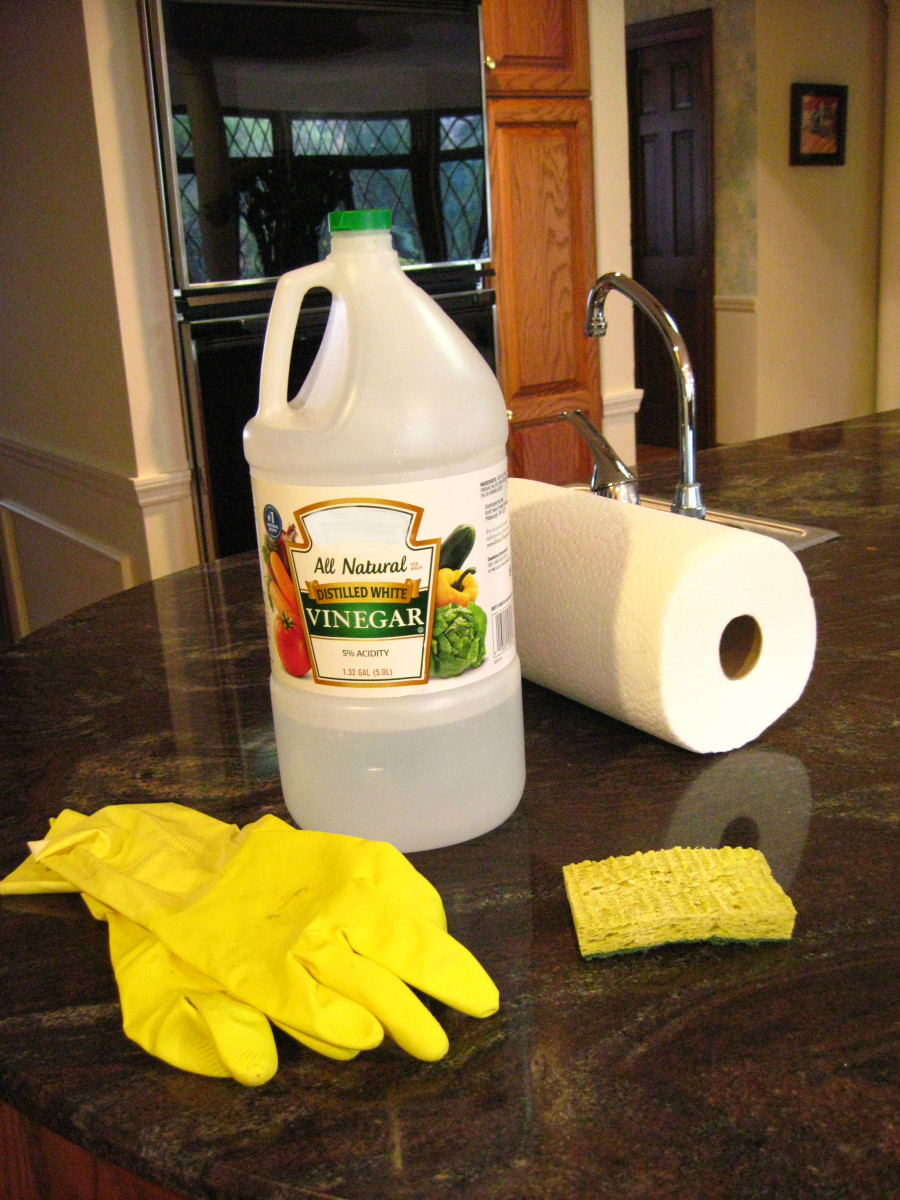 Vinegar, a great household helper when it comes to cleaning.
