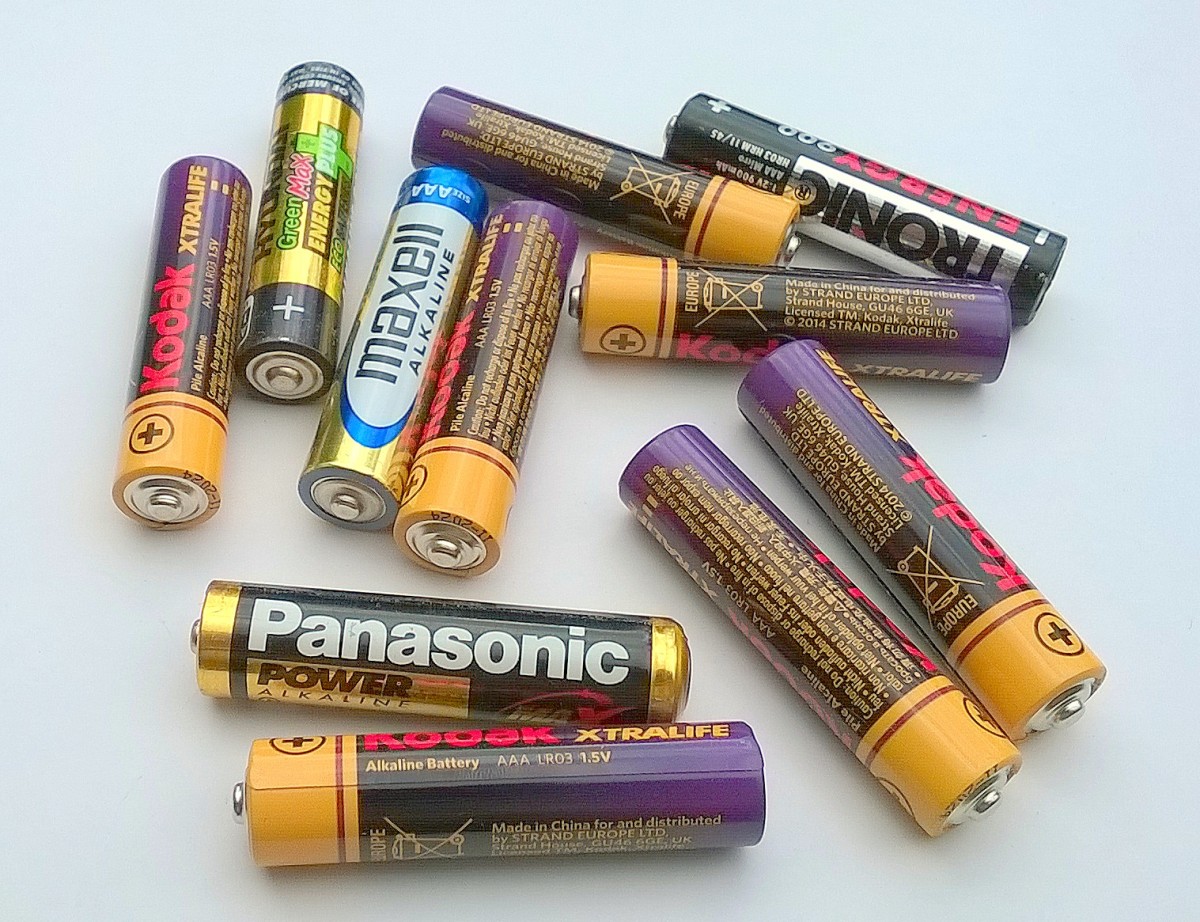 AA and AAA batteries