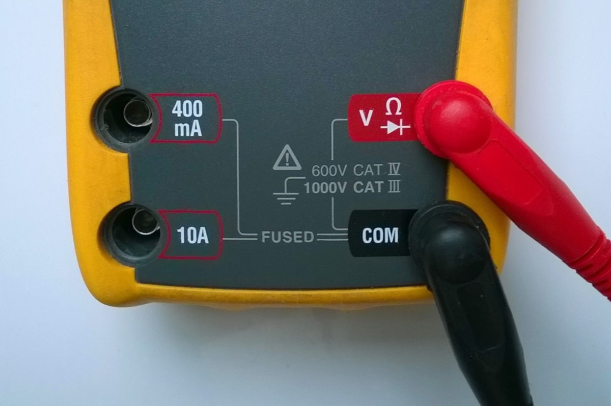 Leads setup to check diodes or continuity