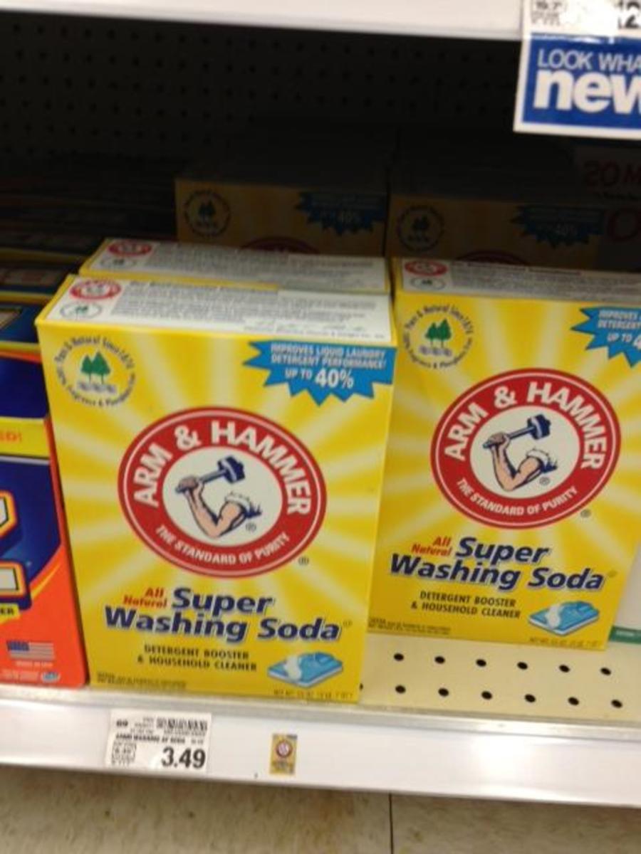 A 3lb. 7oz. box of Arm & Hammer Washing Soda on the shelf at our local Kroger.