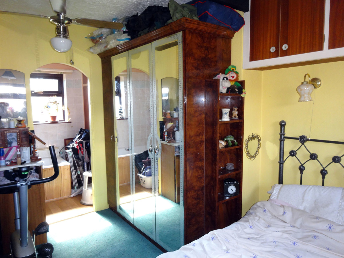 9 foot mirrored wardrobe downsized to fit 5.5 foot space.