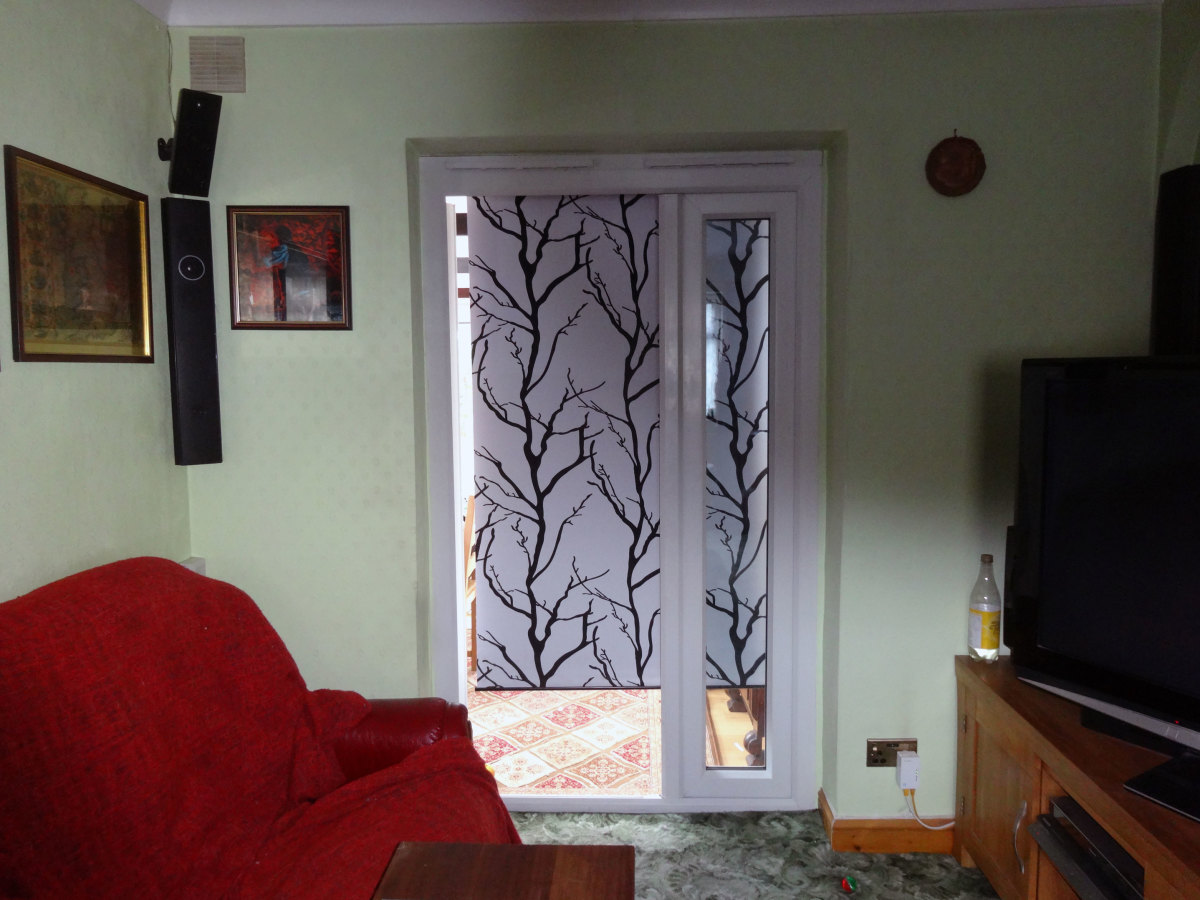 Fitting a Window Roller Blind to French Doors
