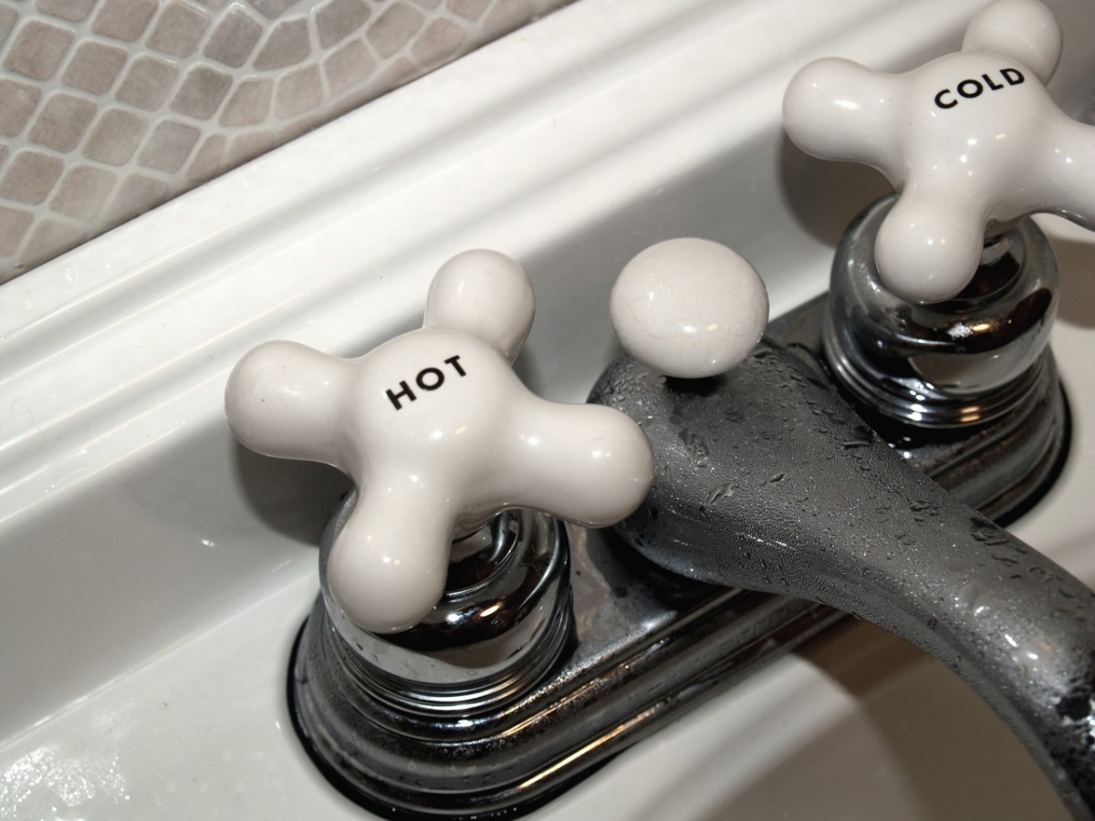 Different types of shower faucets require different disassembly. 