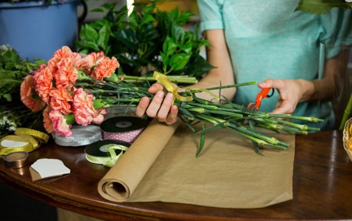 6 Steps To Keep Cut Flowers Fresh Longer HubPages