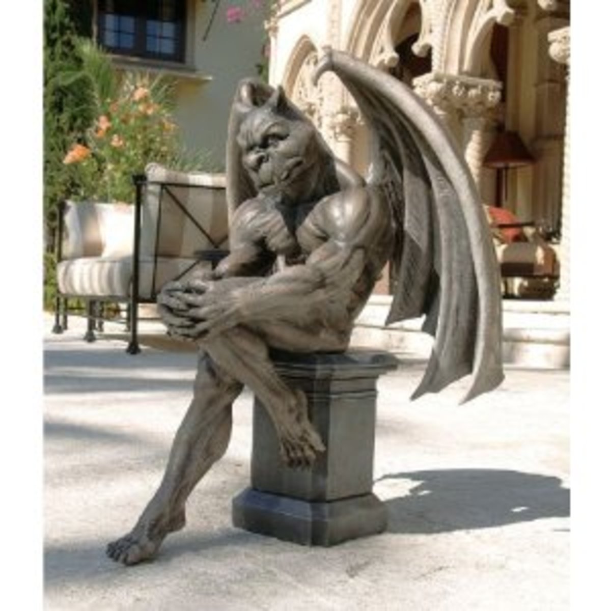 sitting gargoyle statue