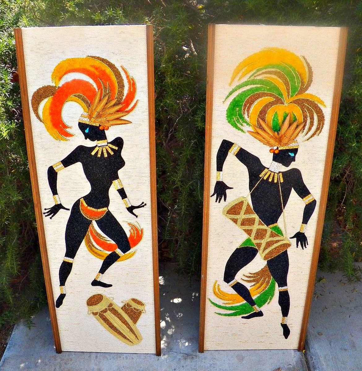 Vintage 1960s Gravel Artwork Wall Art, Art Kits, and Drama Mask Dengarden