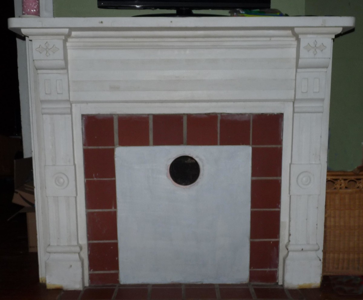 Living room fireplace before