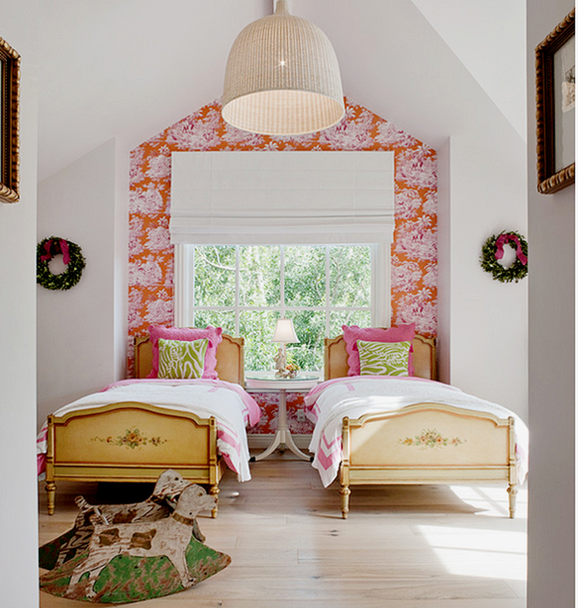 Even small bits of wallpaper in nooks and crannies can expand the look of a focal wall.