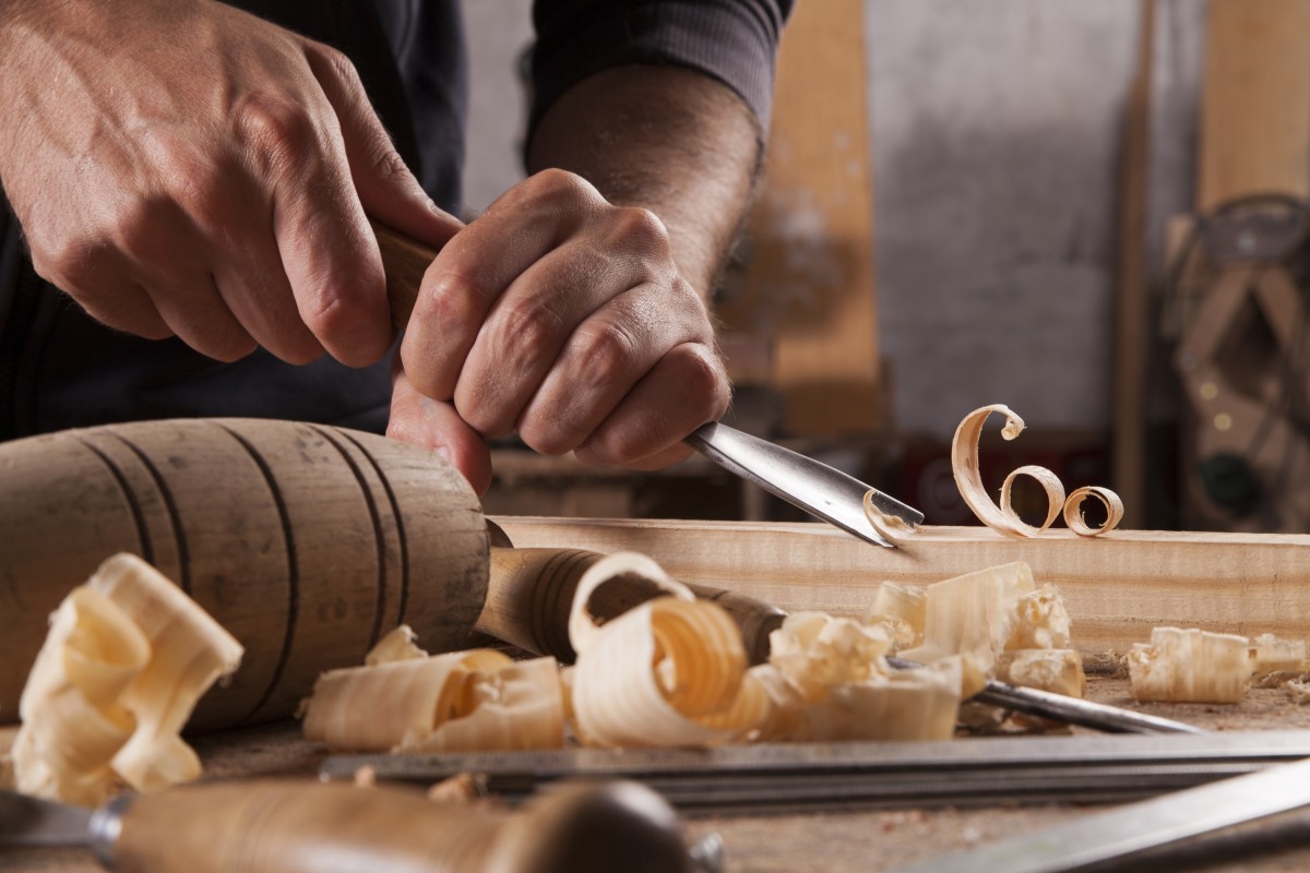 What is Wood Carving? Learn the Basics of This Popular Hobby