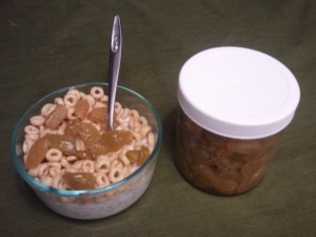 GinSoaked Raisins Recipe A Home Remedy for Arthritis Pain RemedyGrove