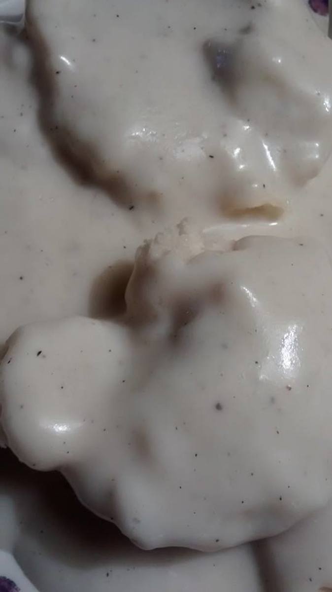 How to Make White Gravy Without Bacon or Sausage Grease
