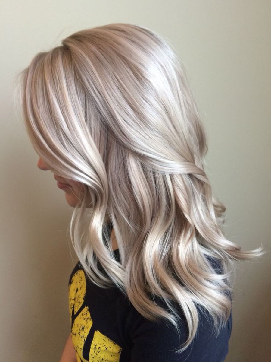 Nicely toned hair