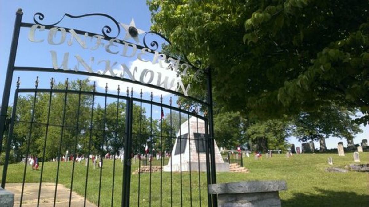 10 of the Oldest Cemeteries in Tennessee Every Taphophile Will Love