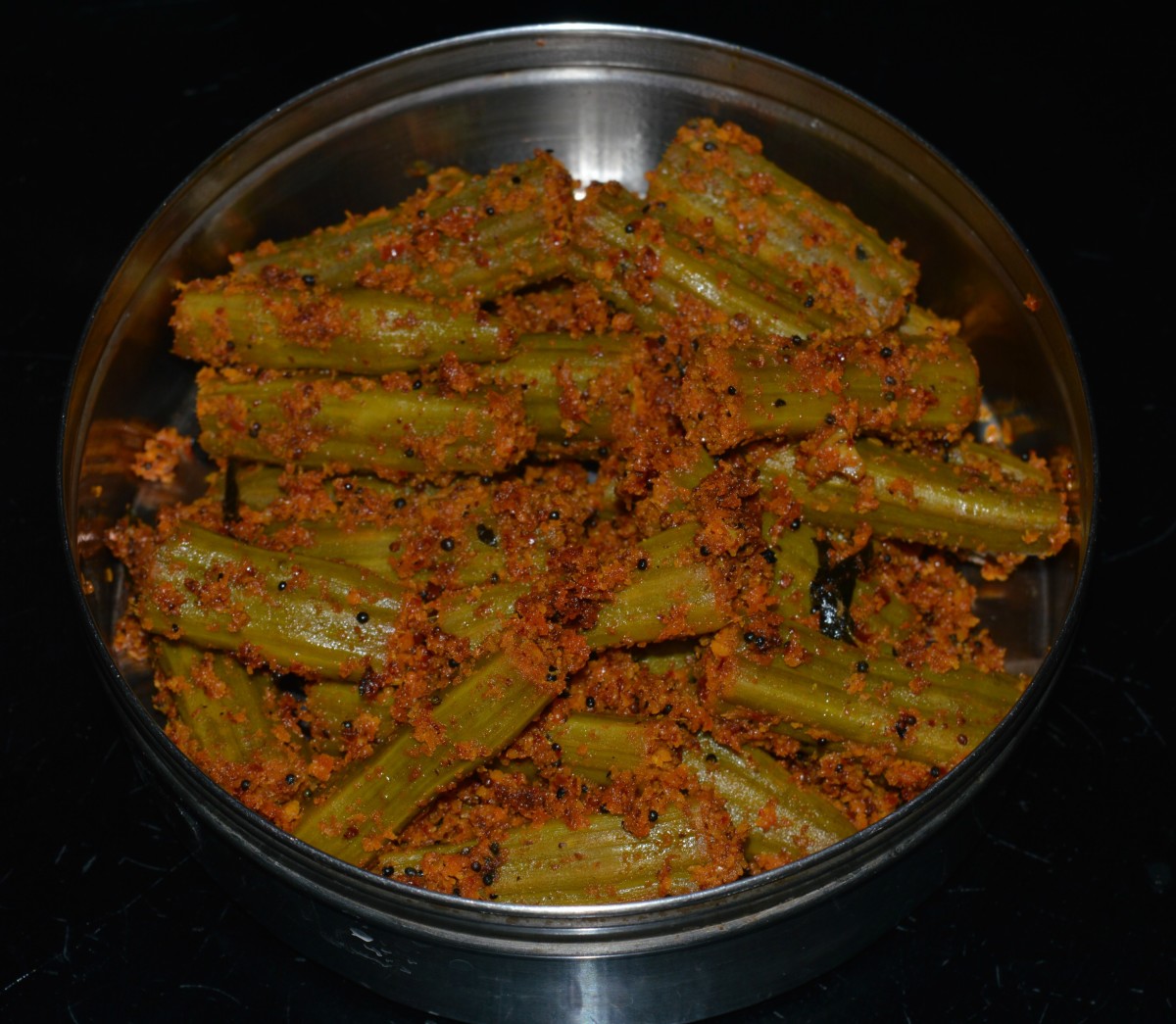 How to Make Drumstick (Moringa) Curry Delishably