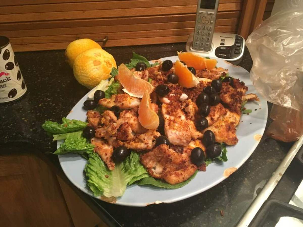Lightly fried Georgian orange fish fillets