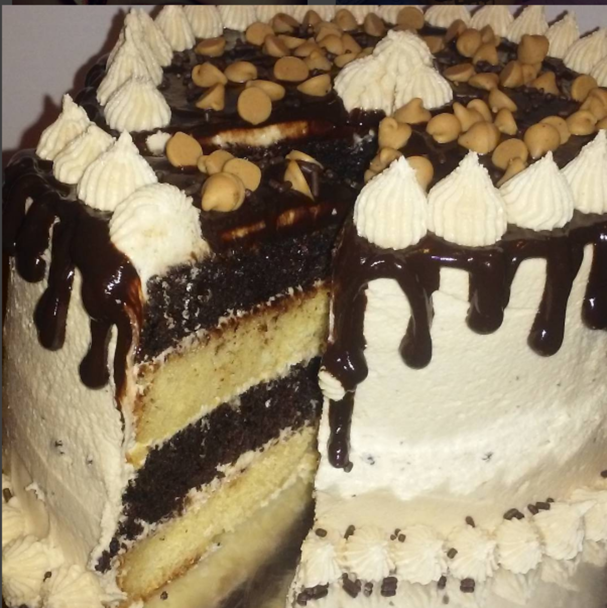 This is the peanut butter cup cake I mention below, using the vanilla base cake I'm sharing.