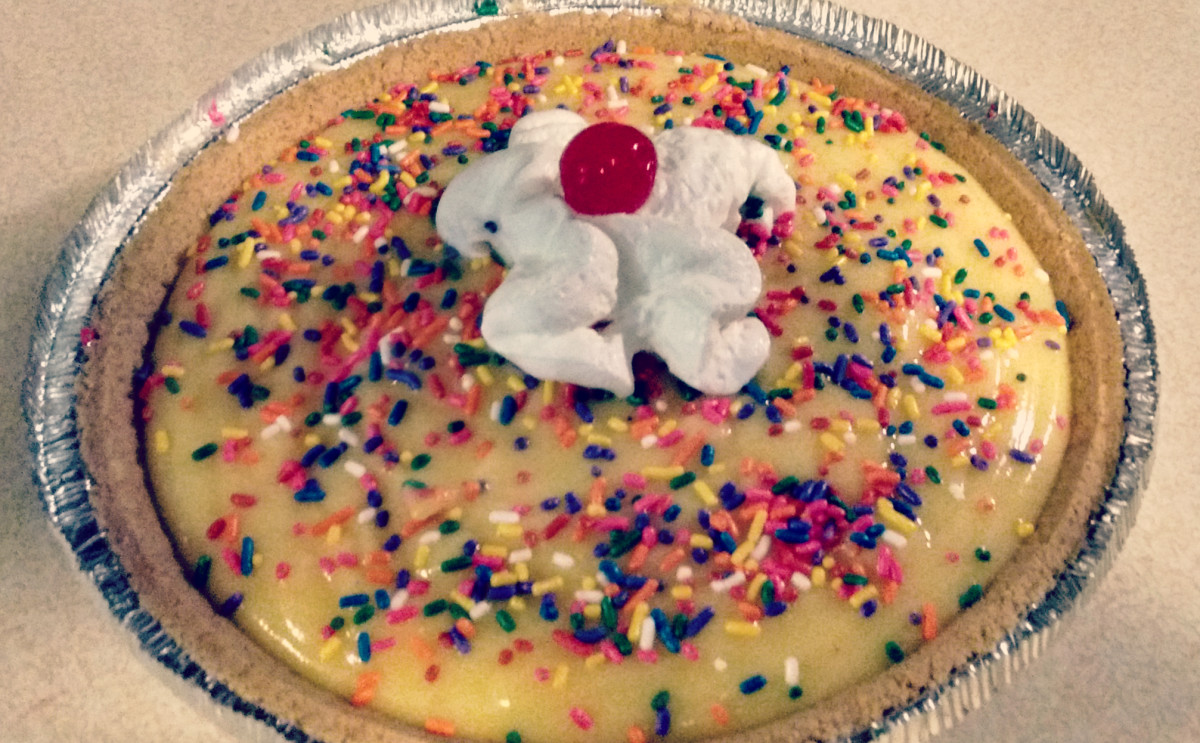 Birthday Cake Graham Cracker Pudding Pie Recipe