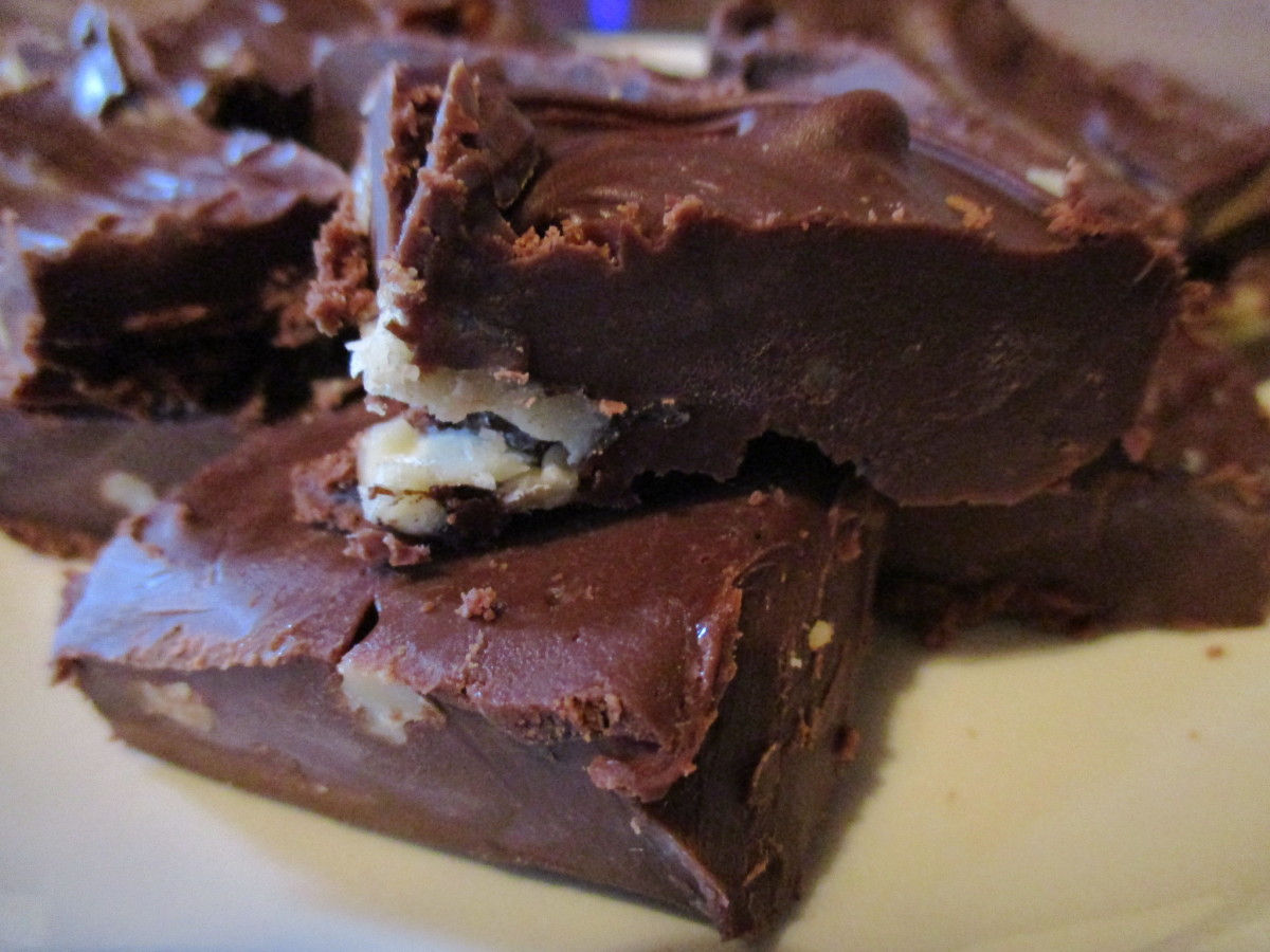 Mom's Cooking: Make Chocolate Fudge From Scratch