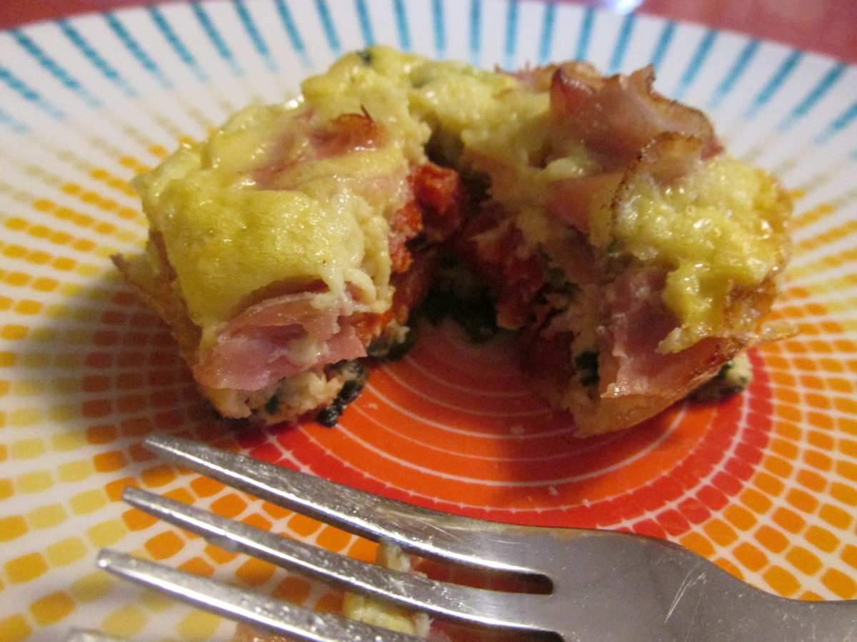 Low-Carb Egg, Spinach, and Prosciutto Muffins