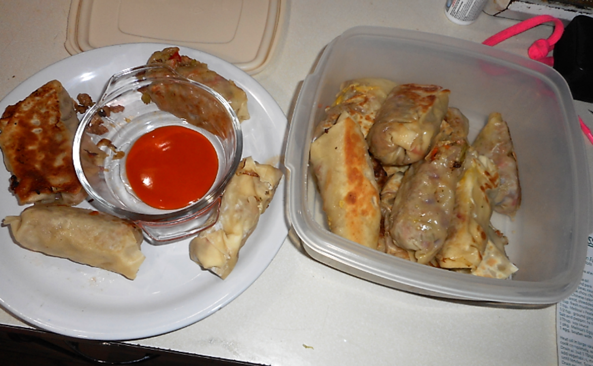 Minnesota Cooking: Yummy Egg Rolls or Potstickers