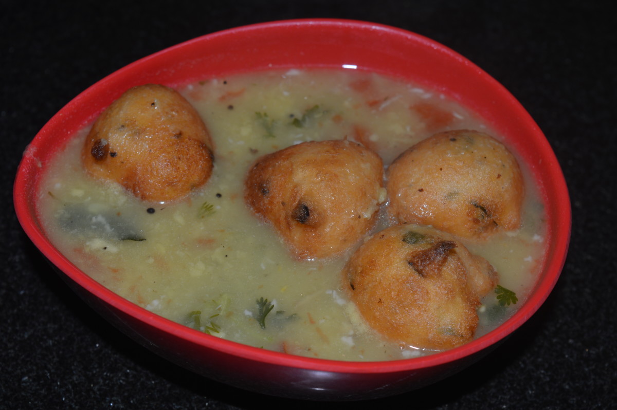 How to Make Bonda Soup or Lentil Balls in Spicy Hot Soup