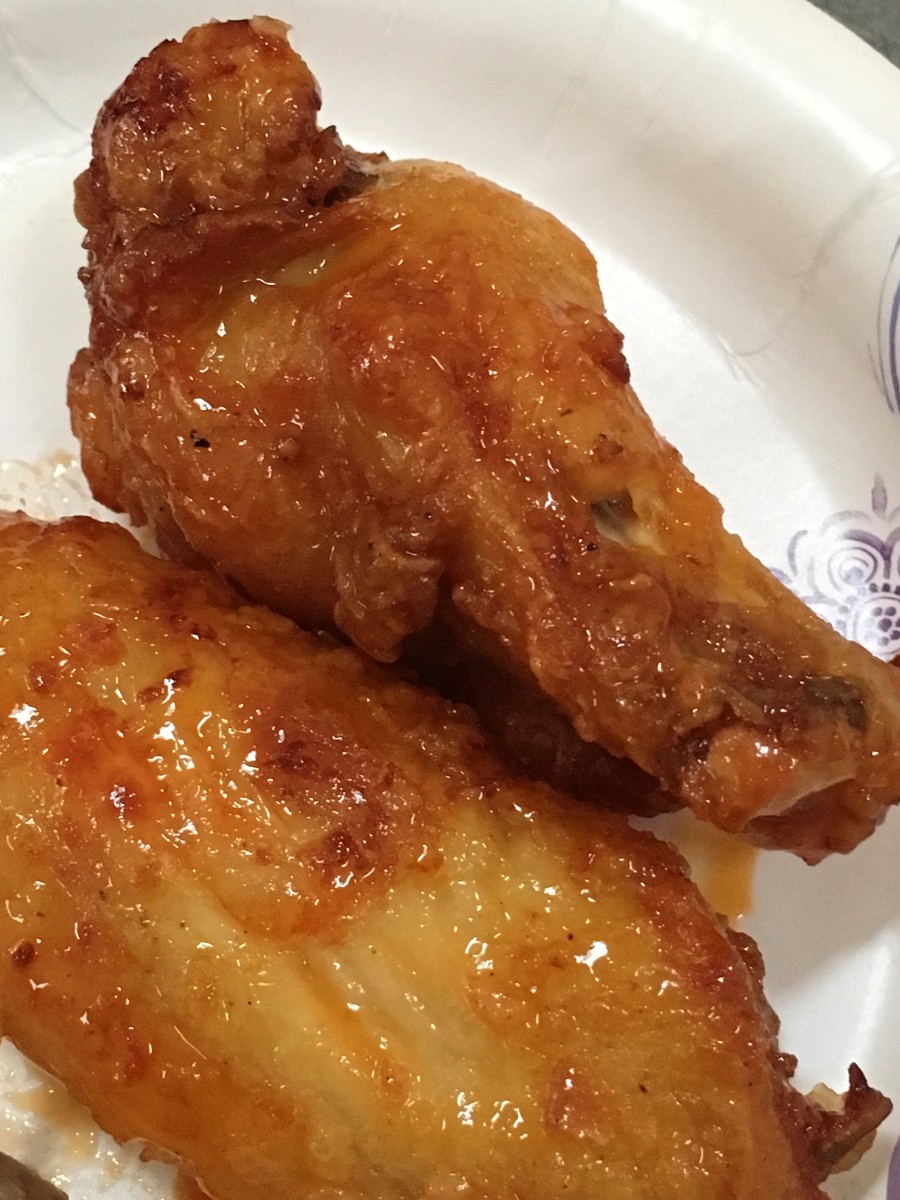 Crispy and healthy chicken wings.