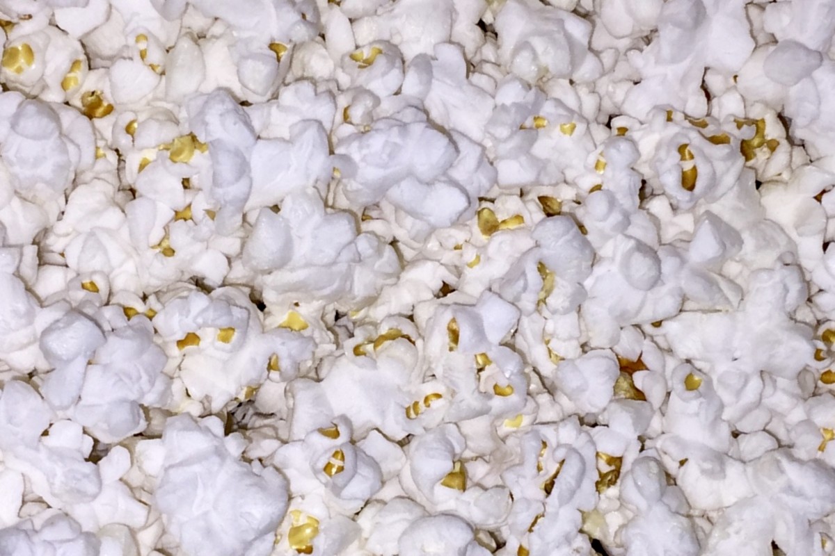 This homemade, low-fat, low-sodium popcorn that tastes so much better than what you can buy in the store!